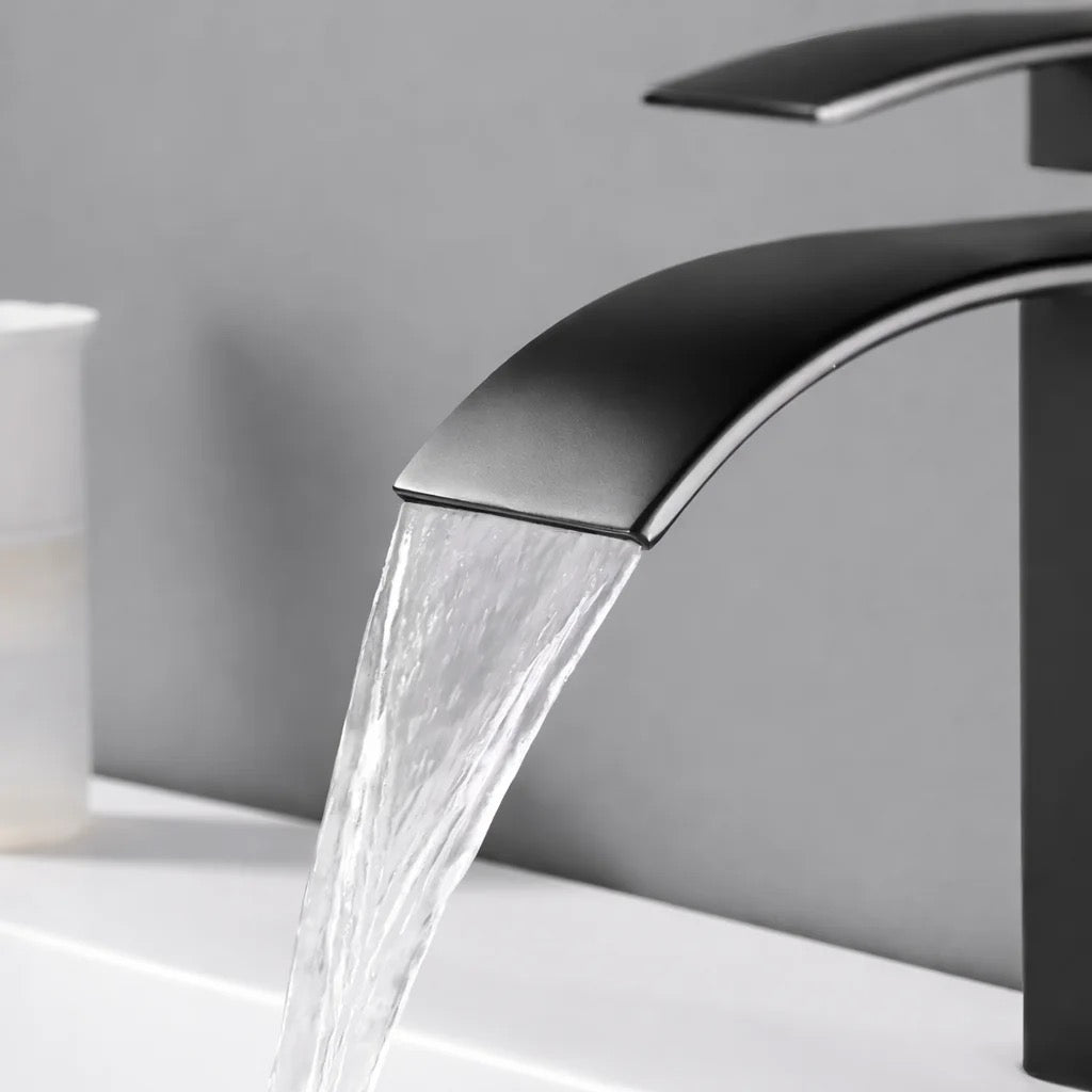 Robinet de lavabo cascade noir mat | Mitigeur moderne pour salle de bain